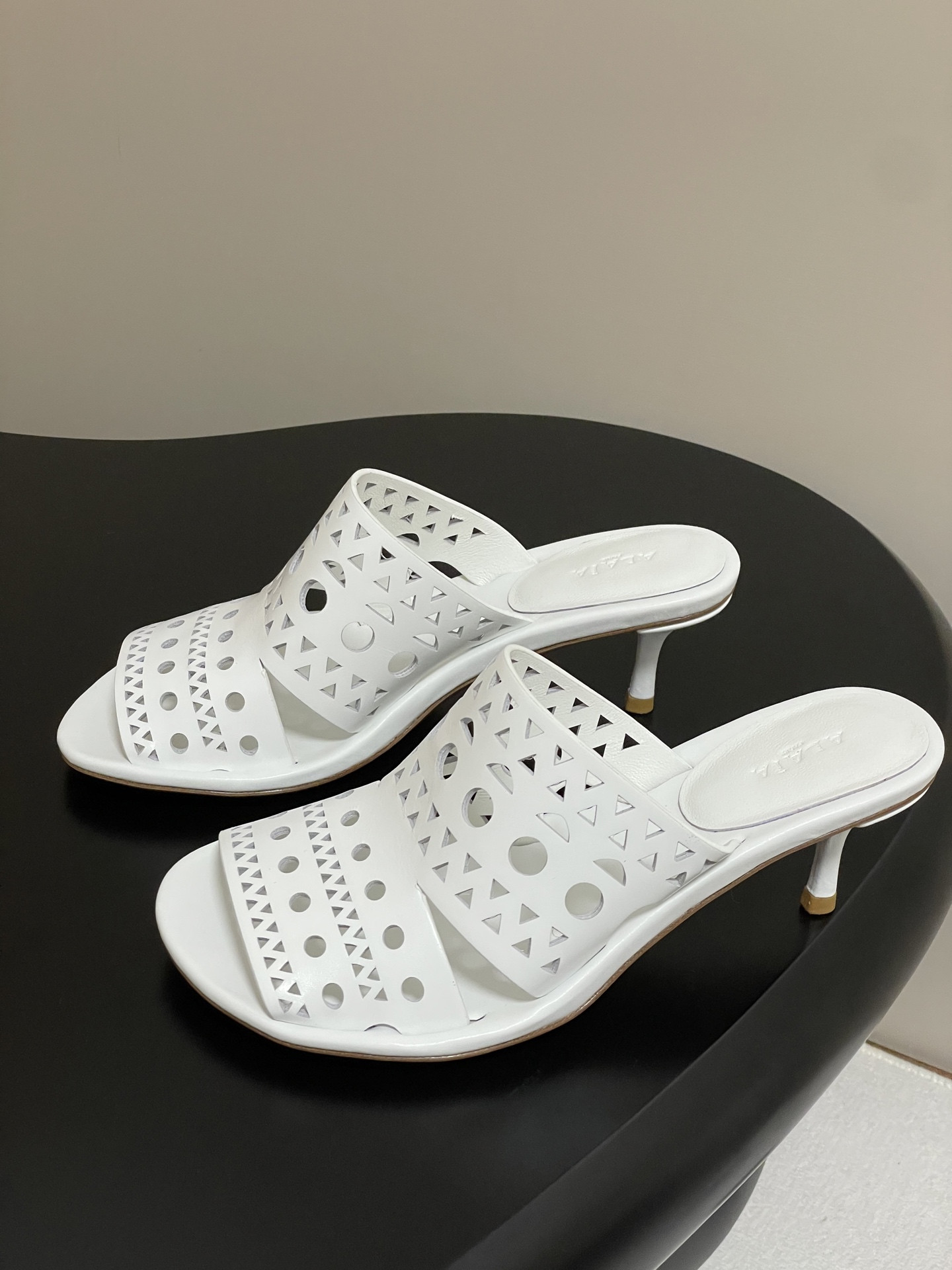 ua a1a1a heeled slippers 5.5cm heel(cusT0mized size 7-10 days production time)