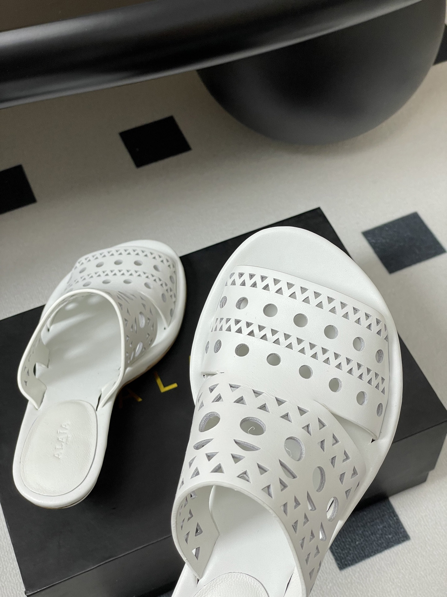 ua a1a1a heeled slippers 5.5cm heel(cusT0mized size 7-10 days production time)