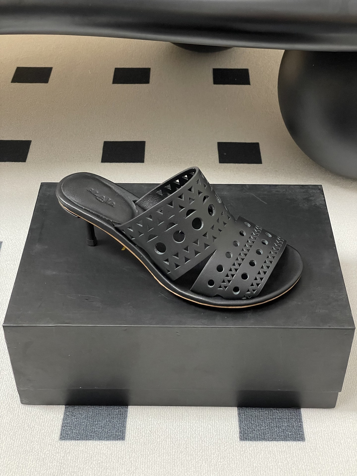 ua a1a1a heeled slippers 5.5cm heel(cusT0mized size 7-10 days production time)