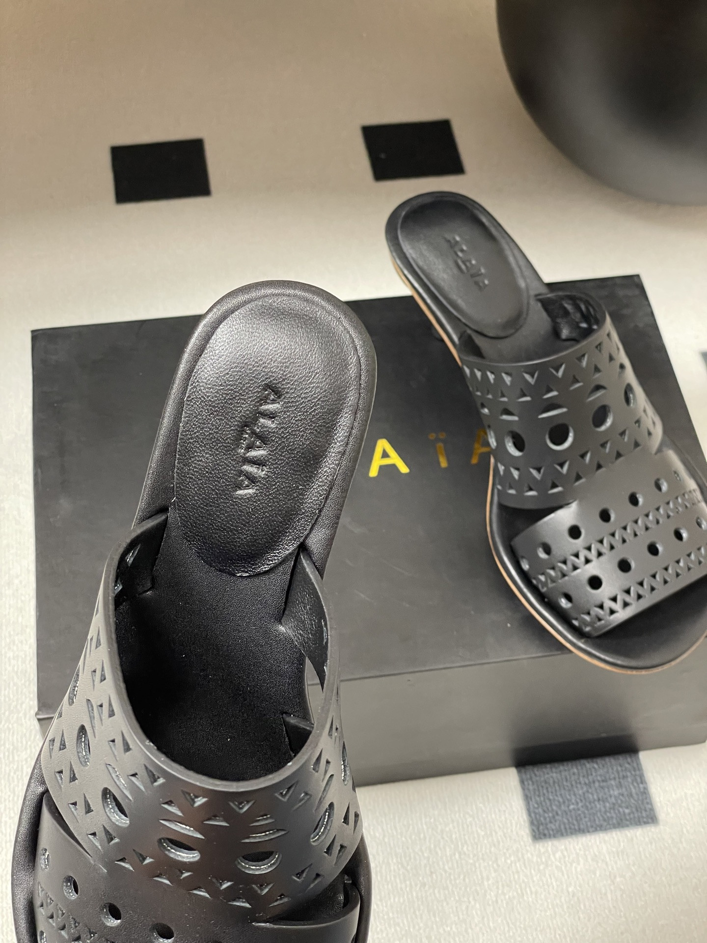 ua a1a1a heeled slippers 5.5cm heel(cusT0mized size 7-10 days production time)