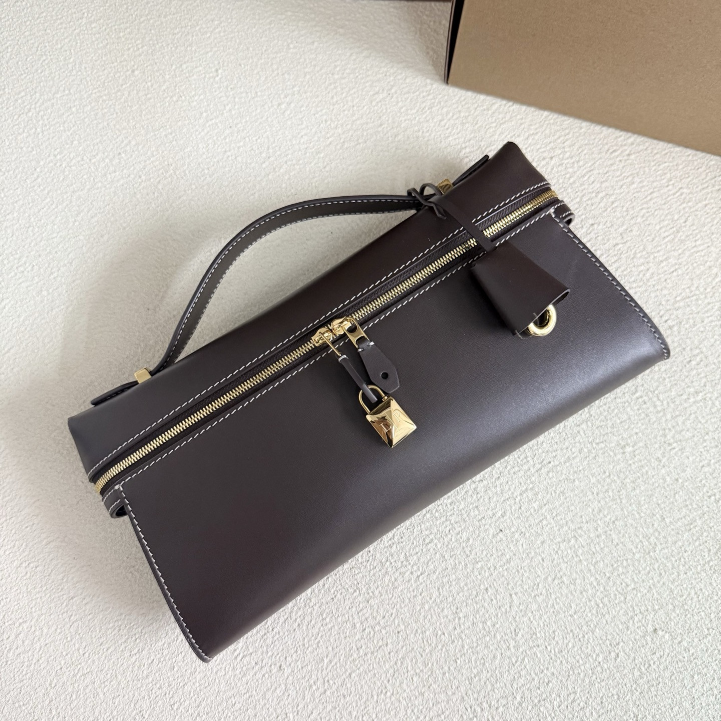 L**o p*ana extra clutch l29 29x14x3cm