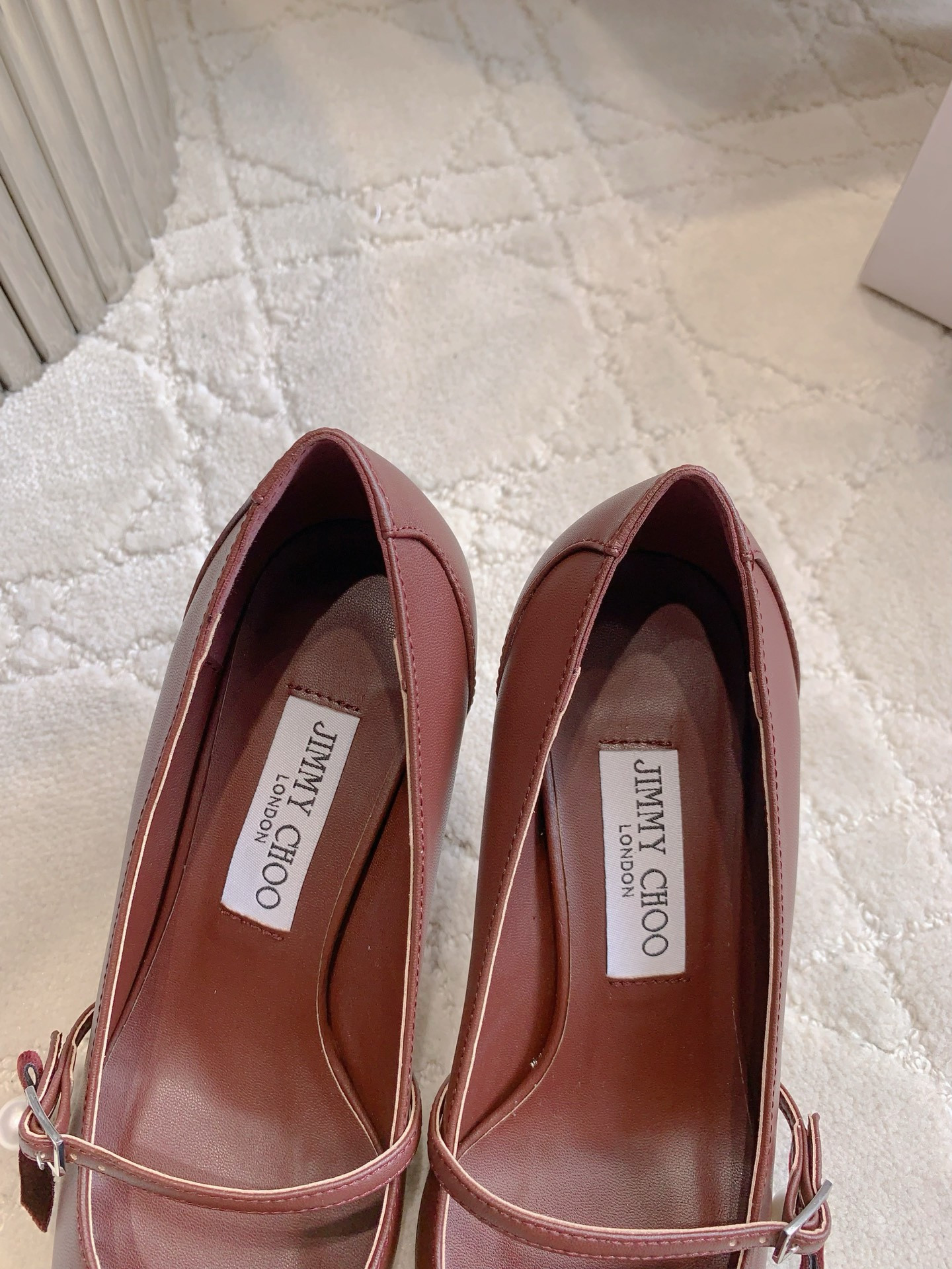 ua Ji*y Ch* aren pumps 6.5cm