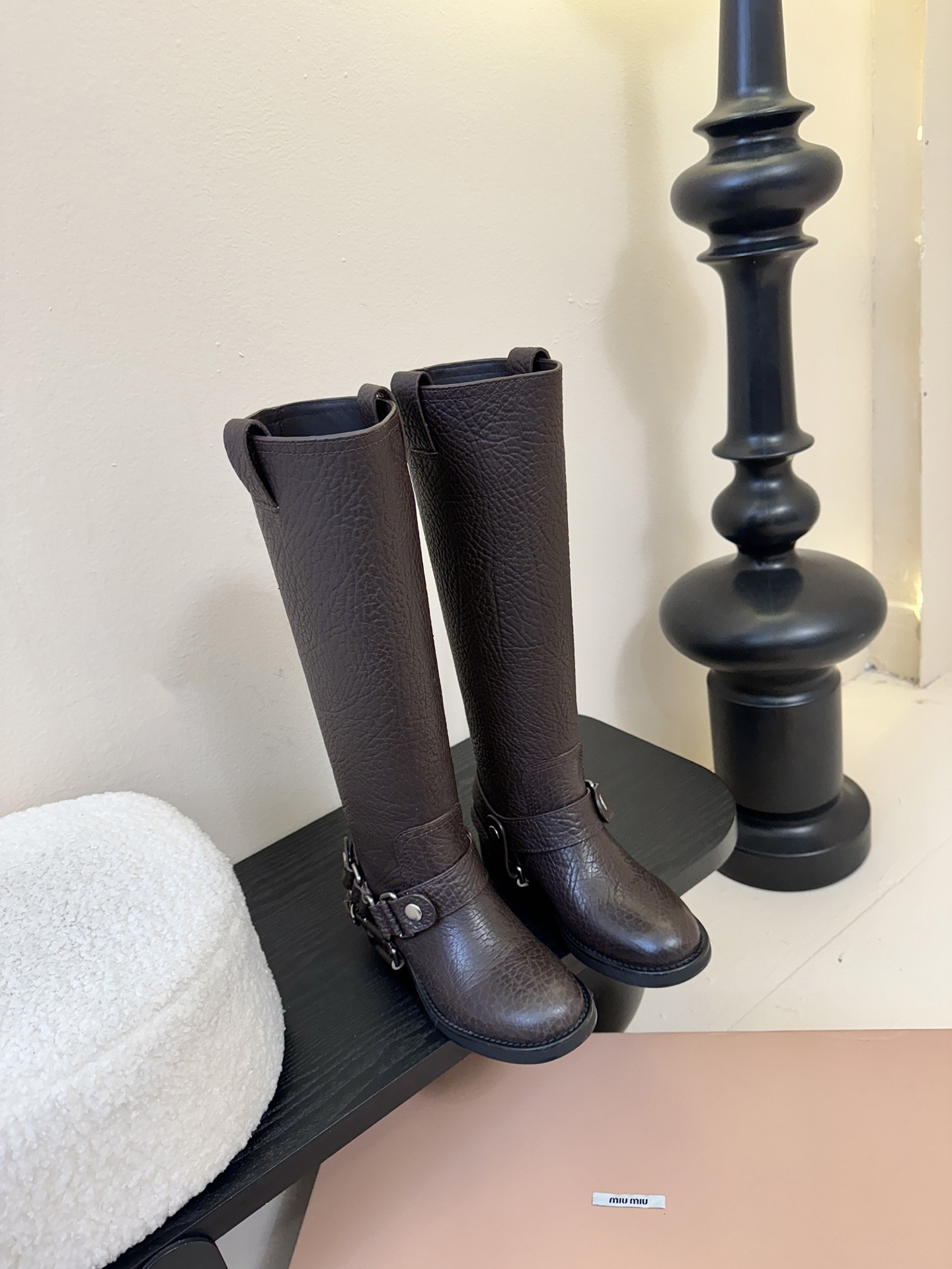 ua M1v M1v boot