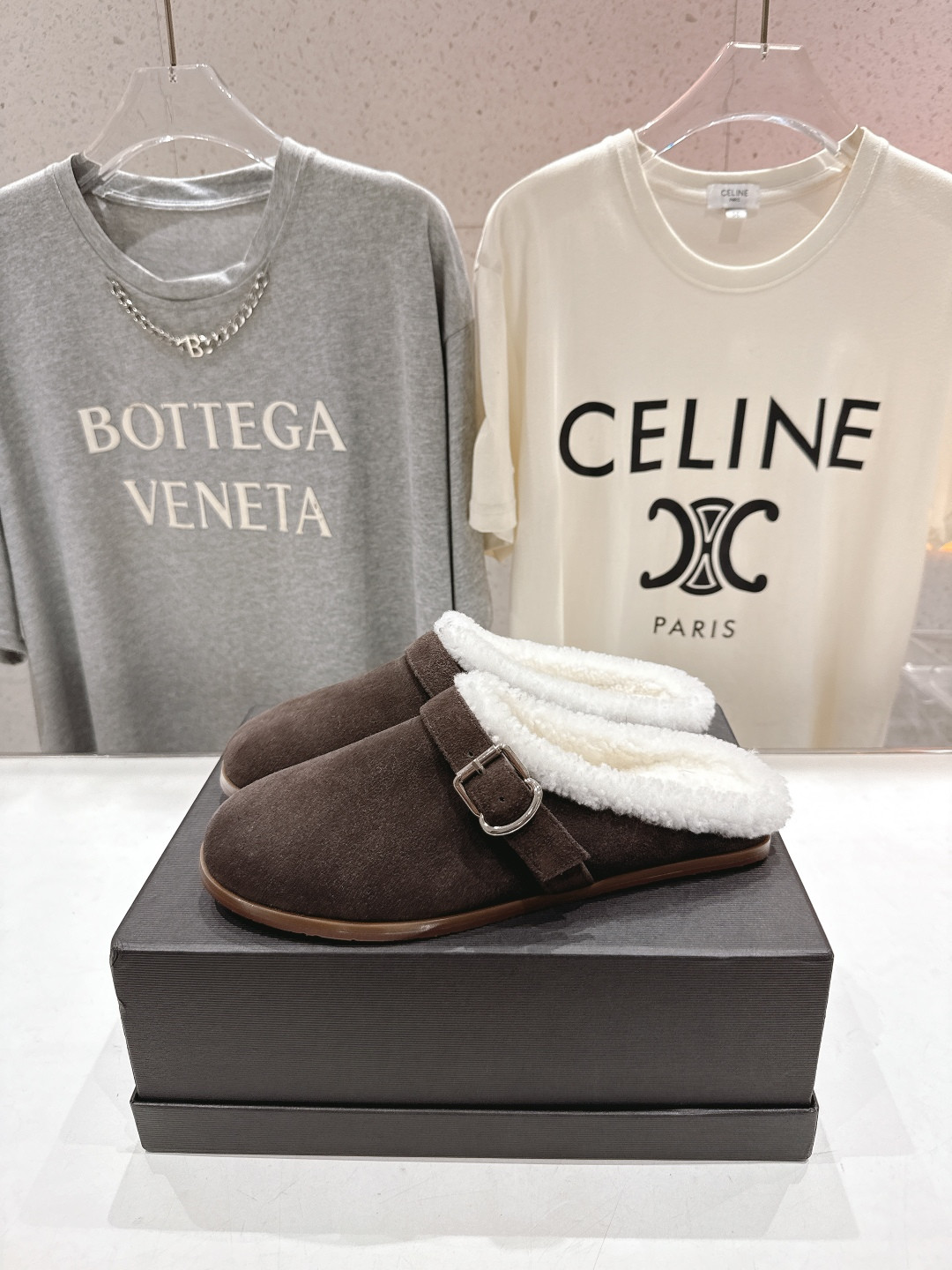 ua A1a1a flat mules