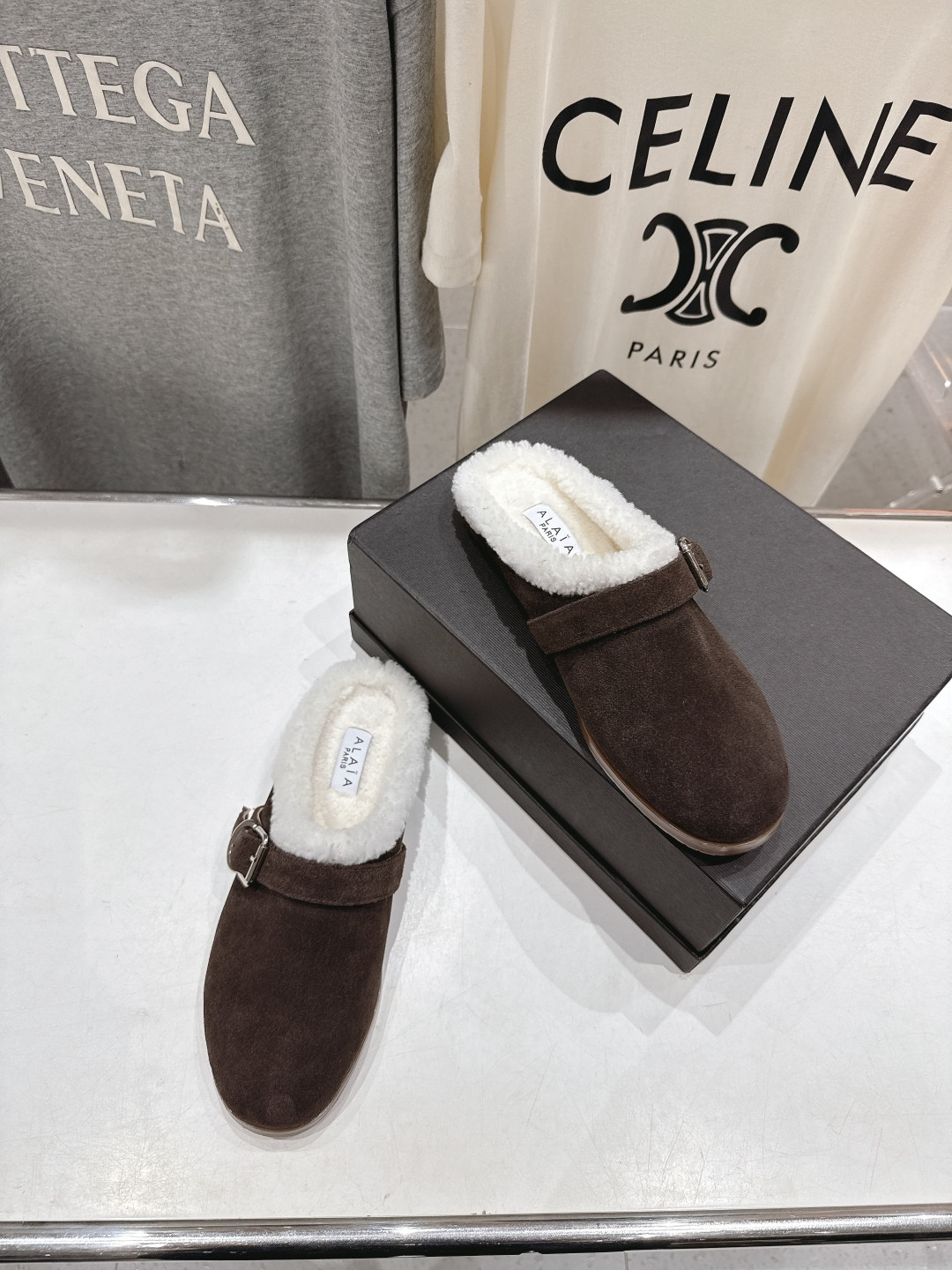 ua A1a1a flat mules