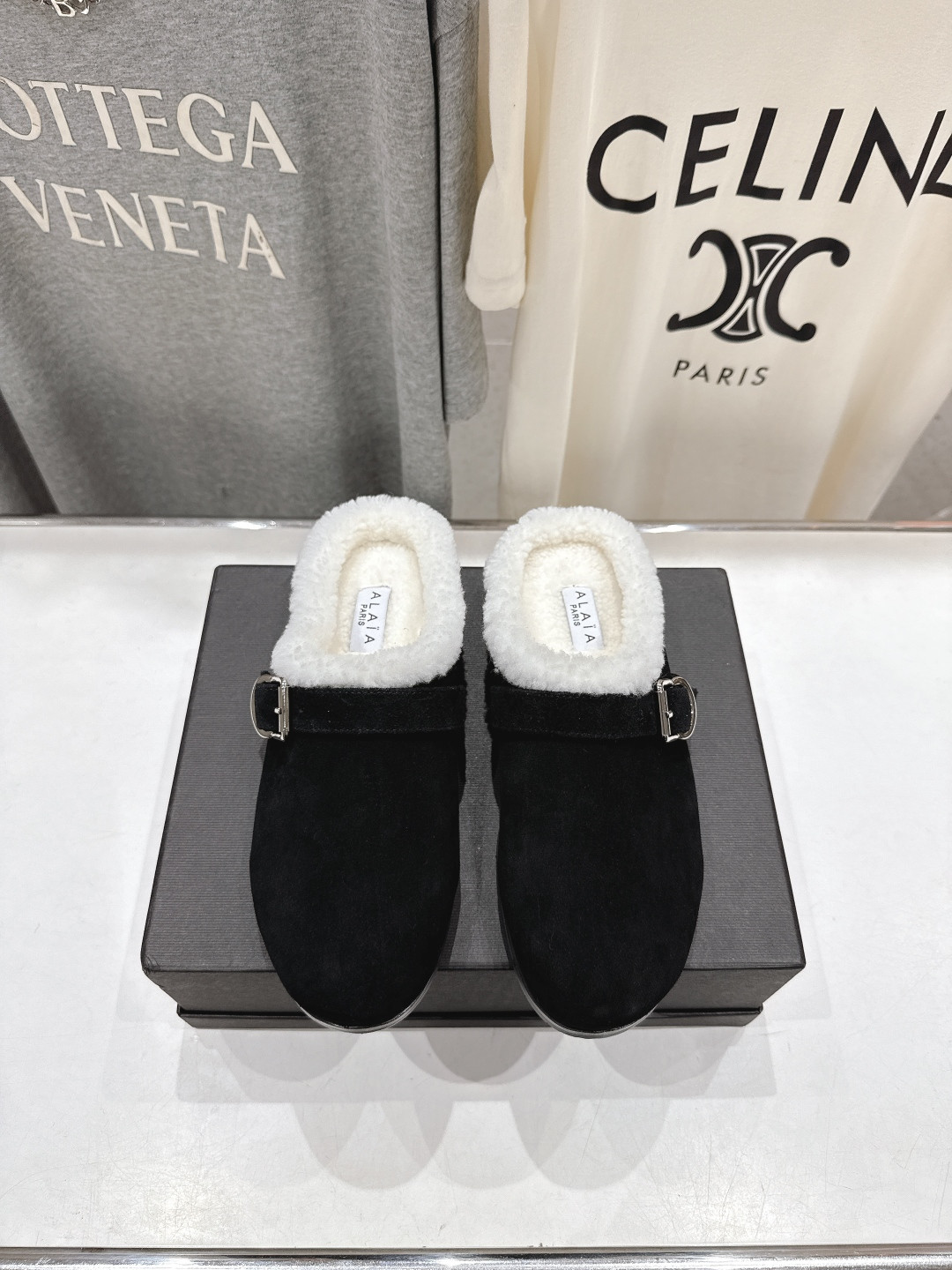 ua A1a1a flat mules